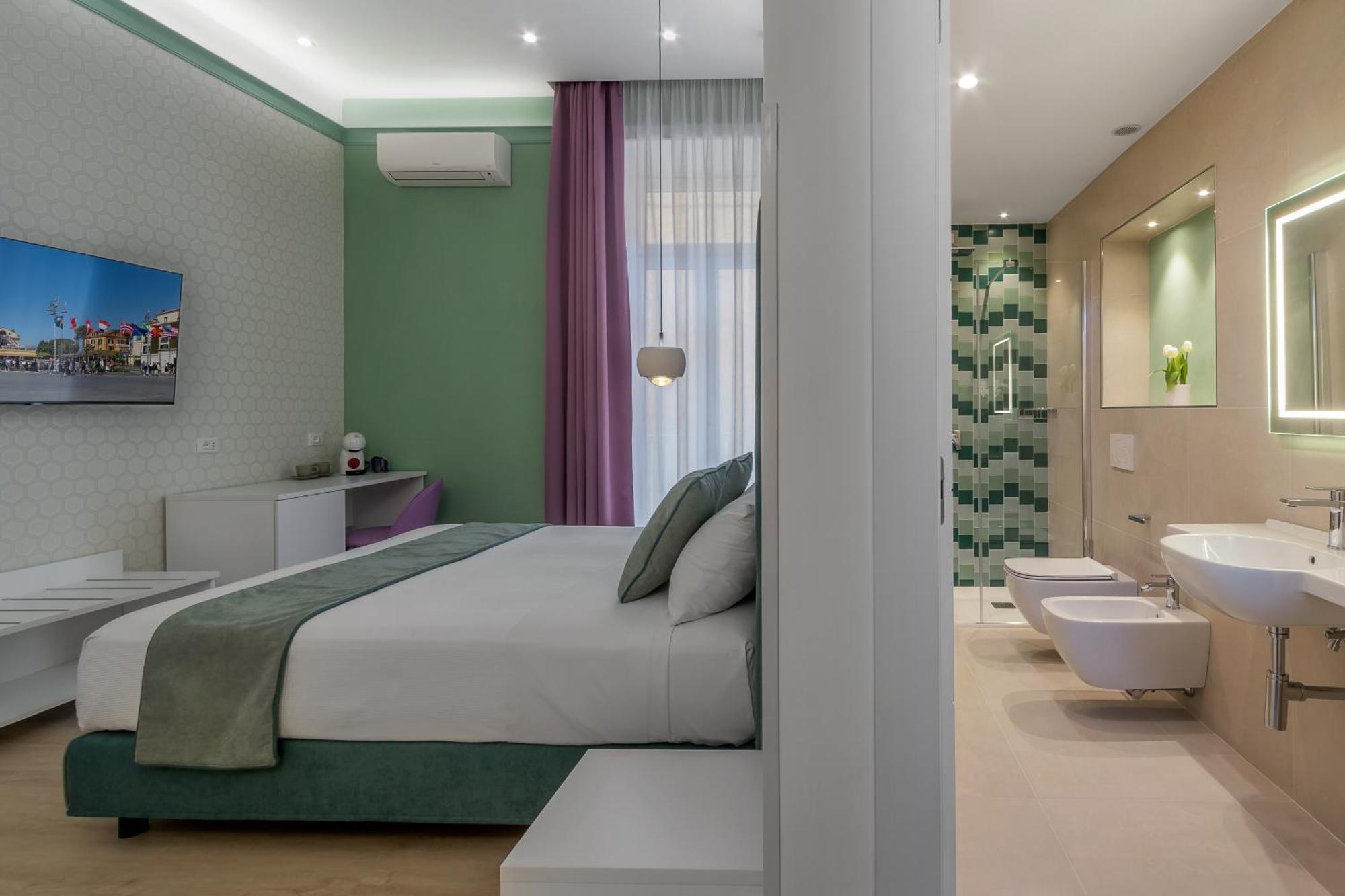 Lovelia: Sorrento Square Lovely Suite Buitenkant foto